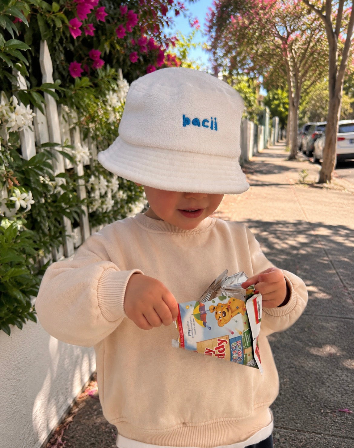 Bacii Bucket Hat - Coconut & Blue Freeze